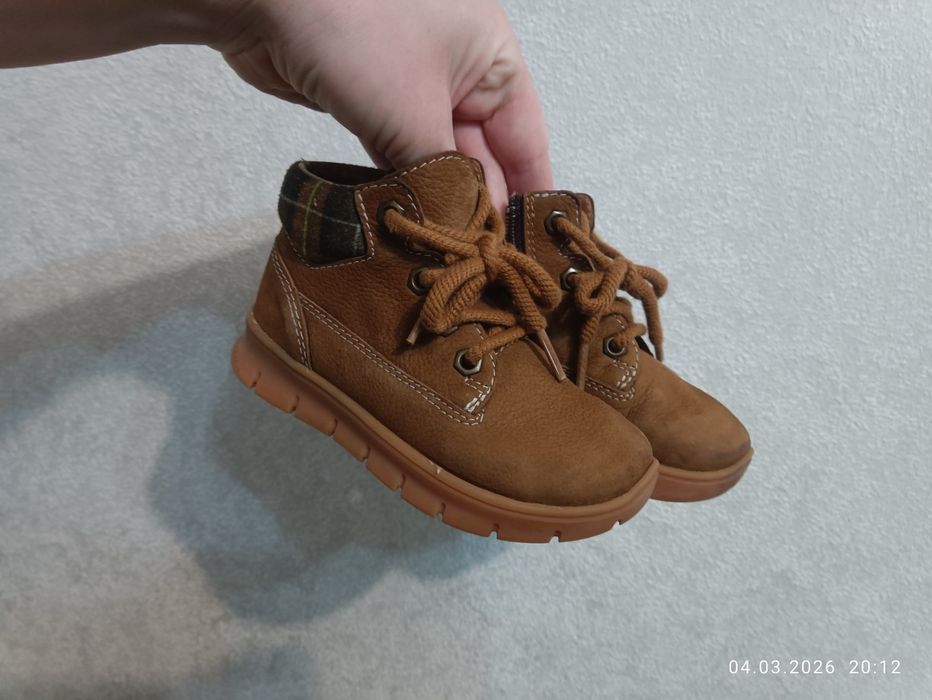 Осінньо весняні черевики