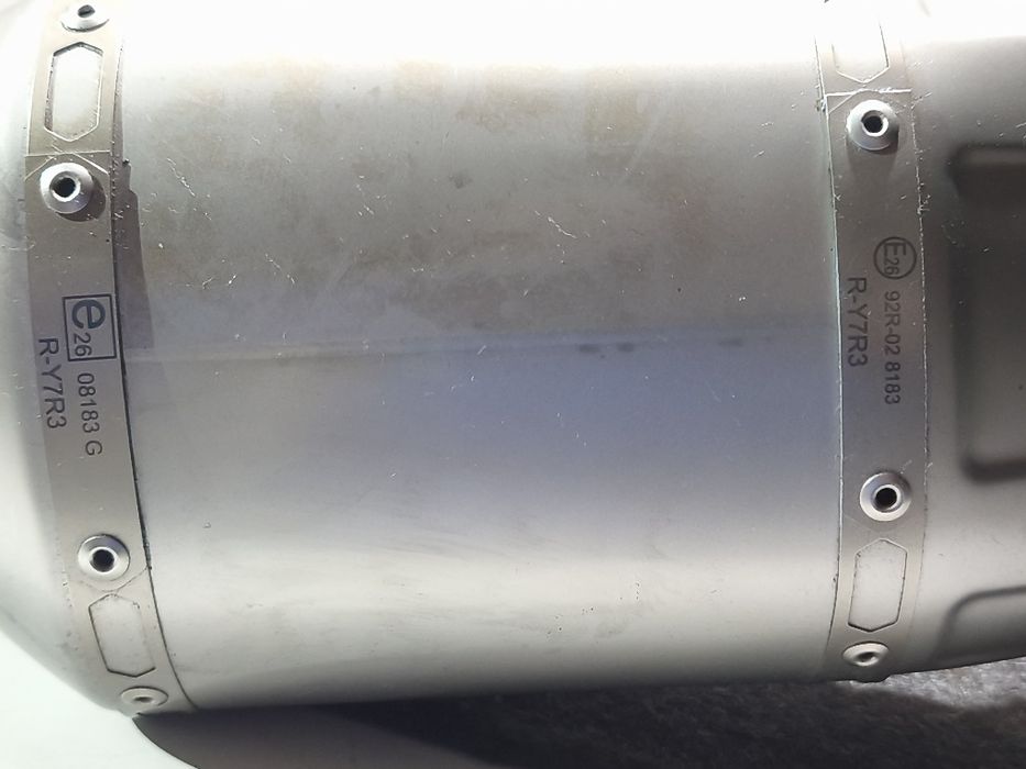 Ackrapovic  Yamaha R7 / MT 07