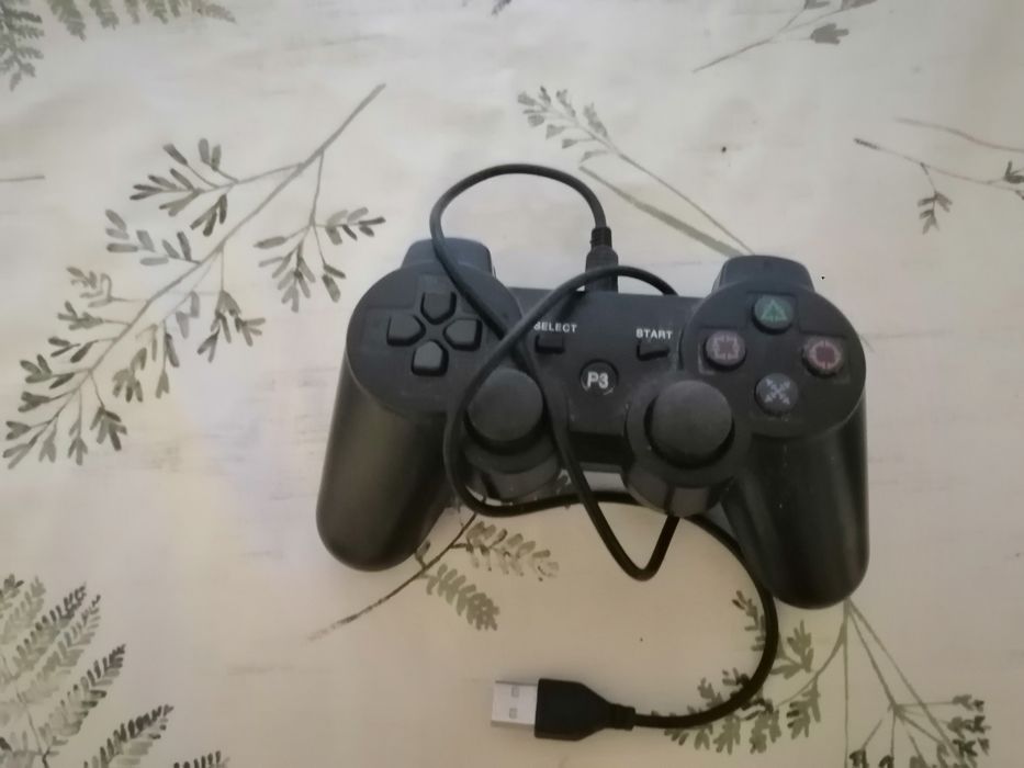 2x Pad przewodowy do PS3 / PC USB – Stan idealny!