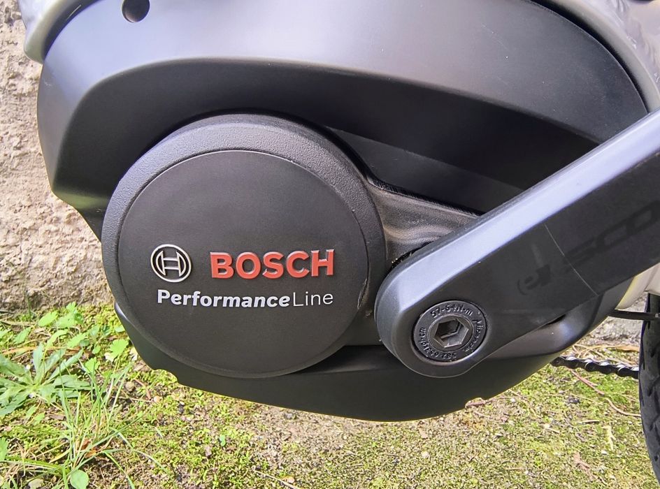 Roczny Bosh rower elektryczny Stevens E-Triton PT5 Low
