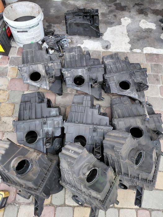 Копеси воздушно фільтра. Volkswagen T5