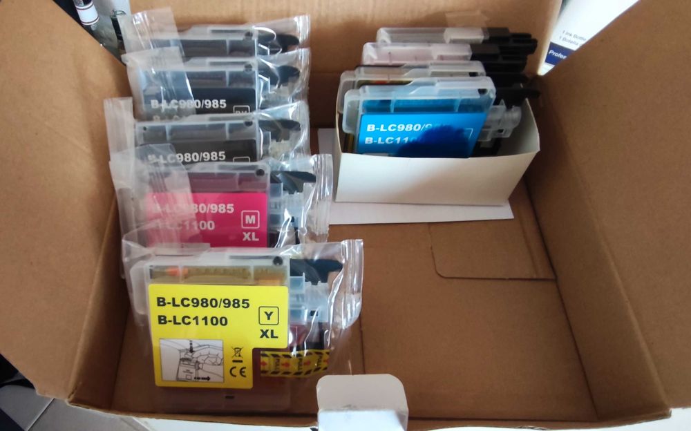 Impressora Brother MFC-5890CN - Para peças ou reparação
