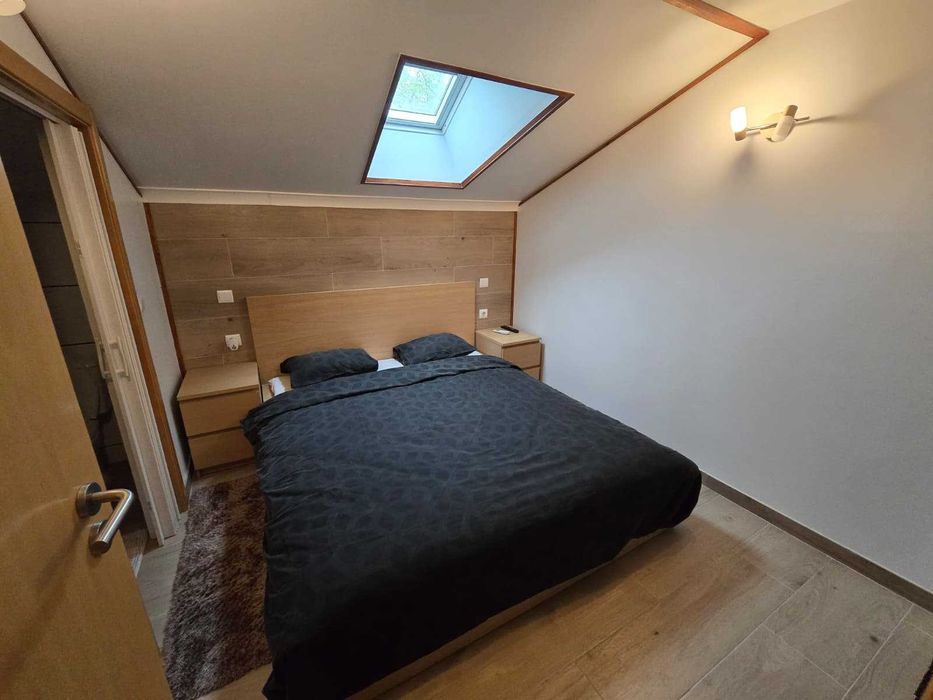 Vende-se Casa T3 + T2