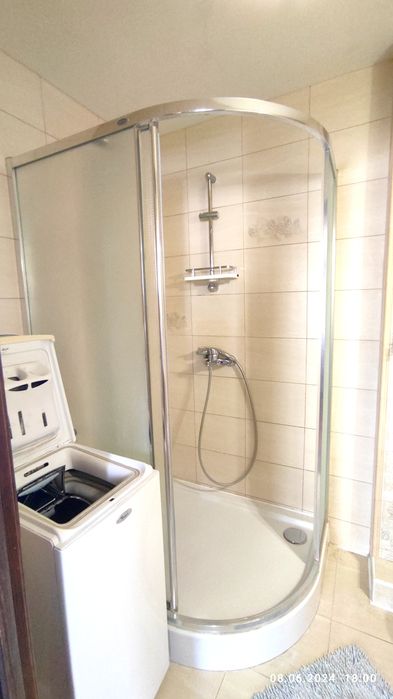 Подобово 2 кім.квартира. В центрі.