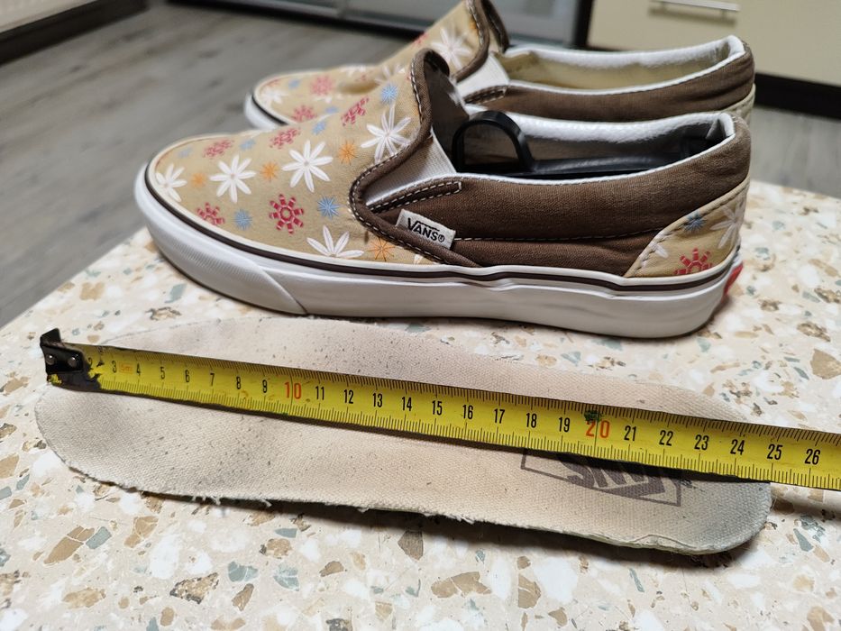 Кеди Vans р-38 .