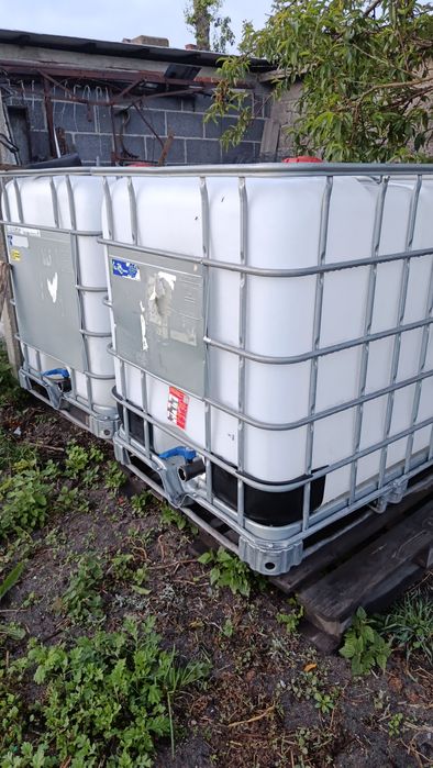 Mauzer 1000 litrów  2 sztuki