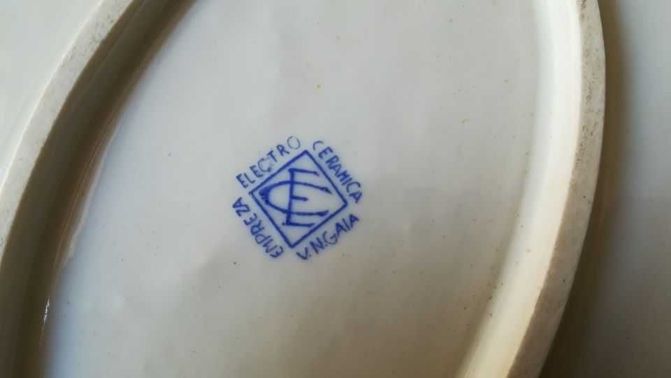 4 Peças - Travessas e prato em Porcelana Electro Cerâmica de V.N.Gaia