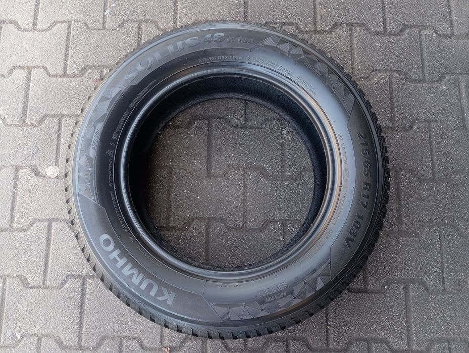 1szt całoroczna Kumho solus 4S 215/65/17 103V  DOT4824