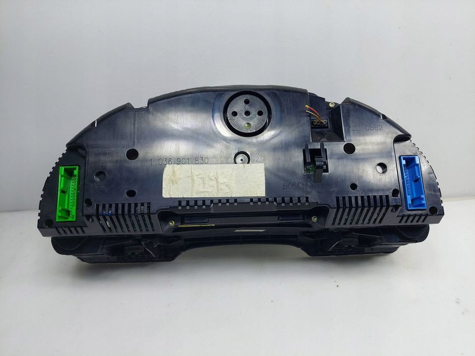 Licznik Prędkościomierz Audi A4 B6 1.9 Tdi 8E0920930J