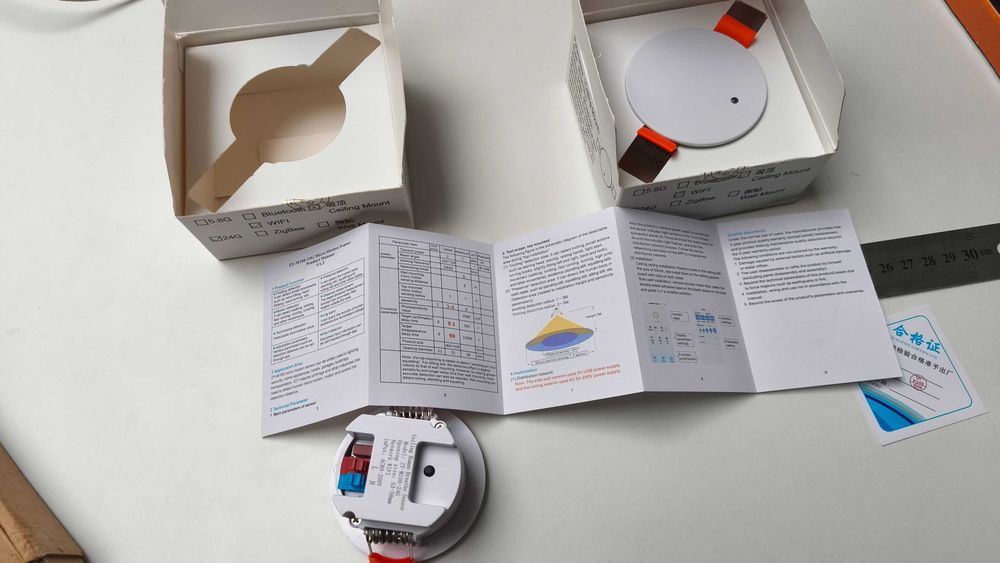 Розумний датчик присутності людини Tuya Zigbee/WiFi (mmWave радар)