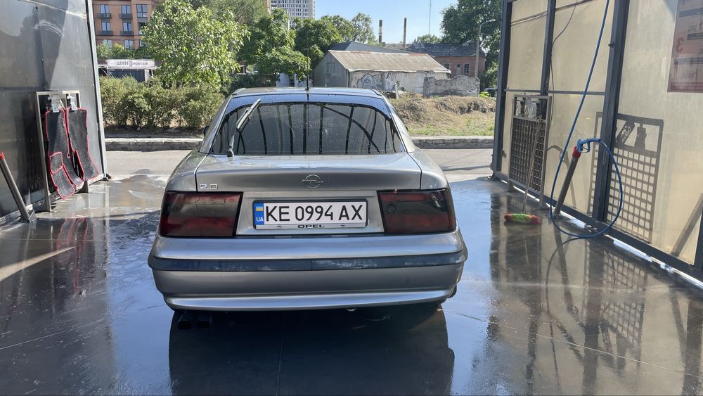 Opel calibra 2.0 газ/бензин
