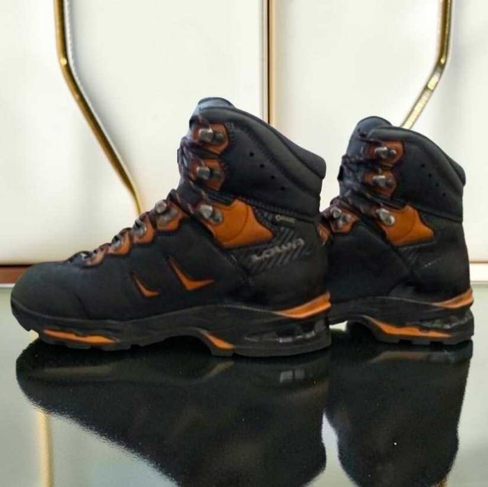 Оригинал LOWA Germany на gore-tex влагостойкие ботнки