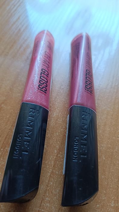 Błyszczek do UST OH MY Gloss !  RIMMEL London