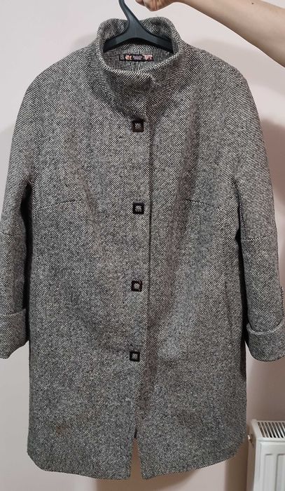 Пальто жіноче осінь- весна р. 46-48