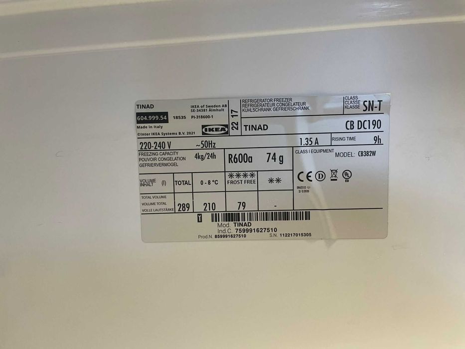 Sprzedam lodówkę pod zabudowę