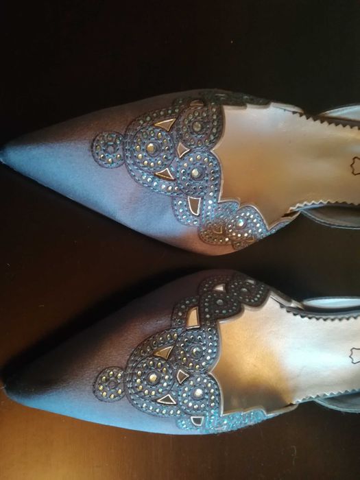 Sapatos senhora da ceremonia
