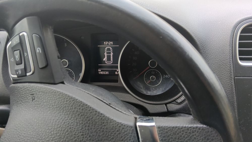 Volkswagen golf em muito bom estado