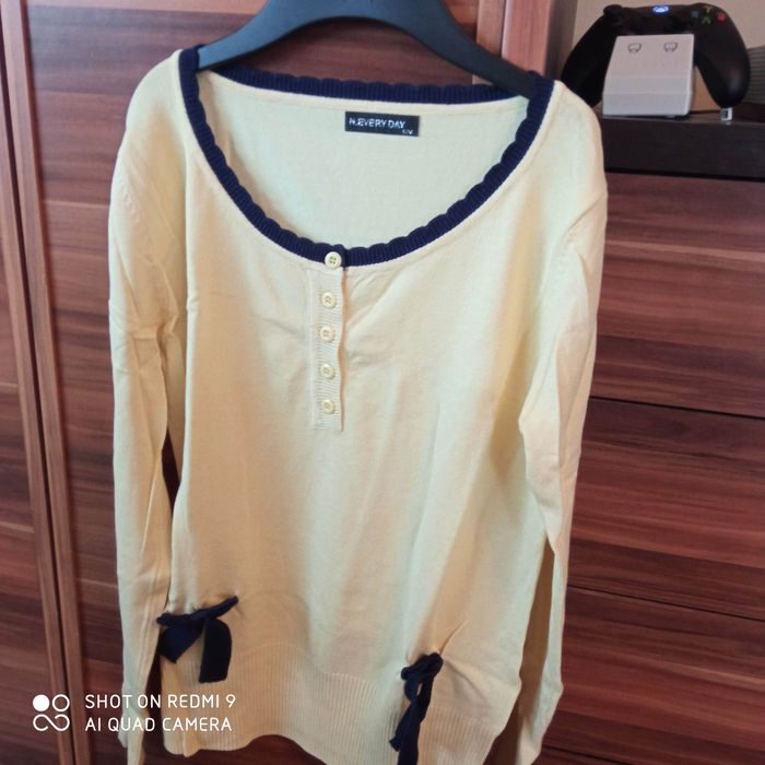 Sweterk żółty piaskowy roz m