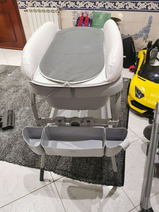 Banheira chicco com muda fraldas