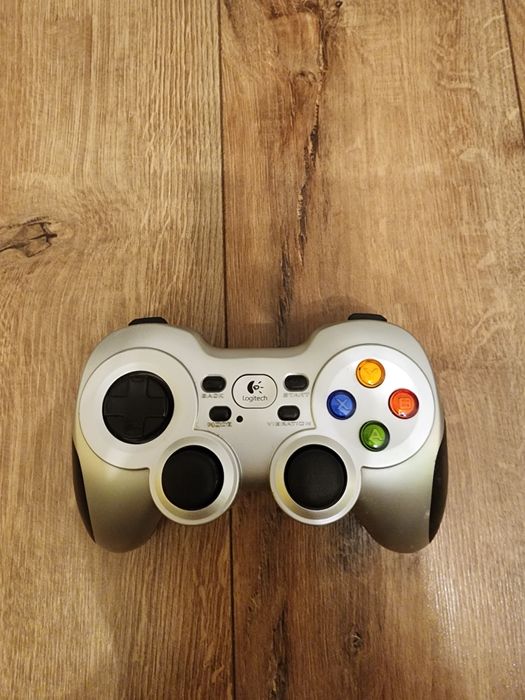 Pad logitech f710 wireless