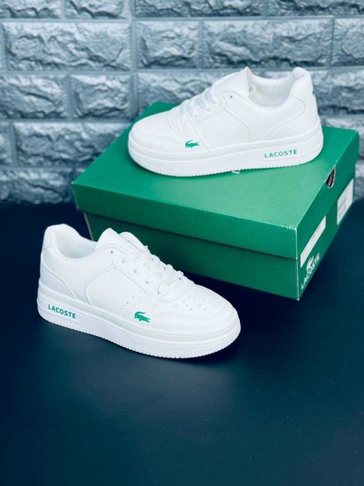 Белые женские кросовки Lacoste кожаные кеды лакоста удобные и стильные красовки белые женские Кожаные красовки Лакоста / кросовки Лакосте / білі кроси