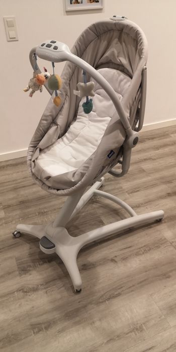 Cama de bebé Baby Hug Pro da Chico