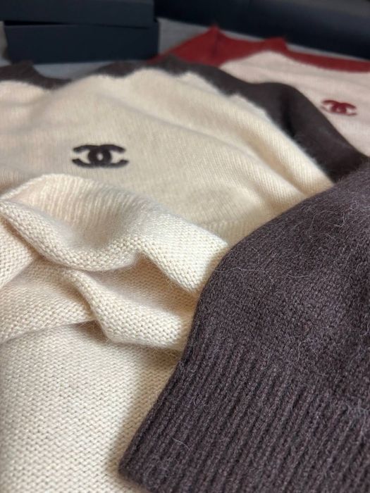 Светр шерстяний Chanel
