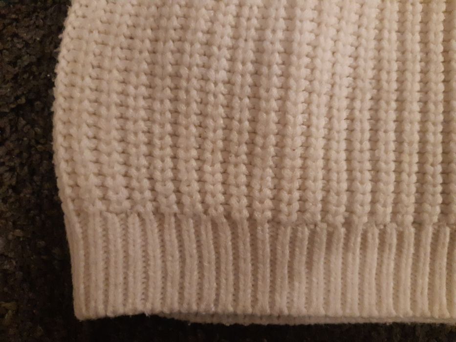 Sweter kardigan Reserved roz.140  ecru