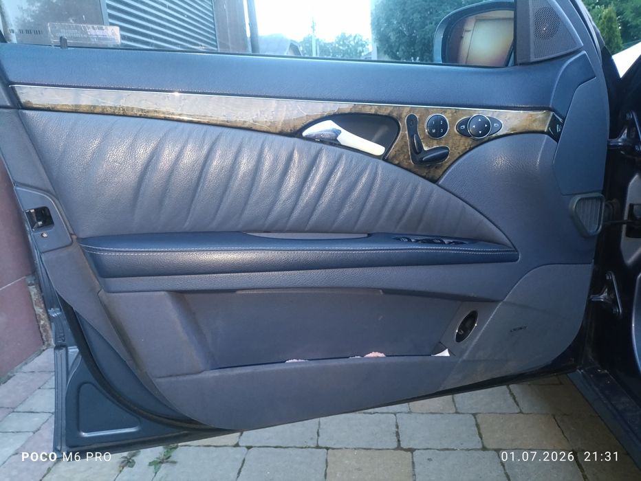 Mercedes 211 e320 нерозмит без мотора