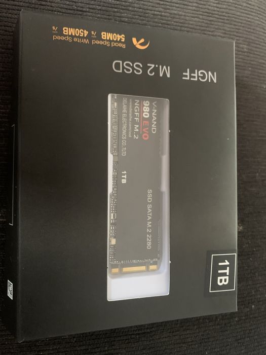 1 TB SSD, Brand New in Box64741256624003121