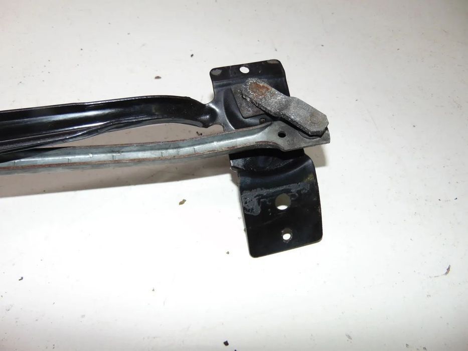 Alfa Romeo 33 motor limpa vidros " usado em bom estado
