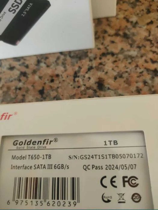 SSD 1TB novo, embalado