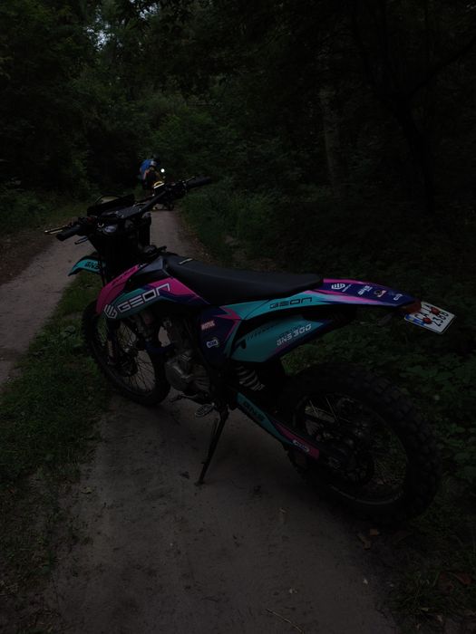 Продам GNS 300 .