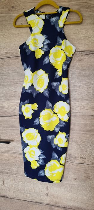 Elegancka sukienka