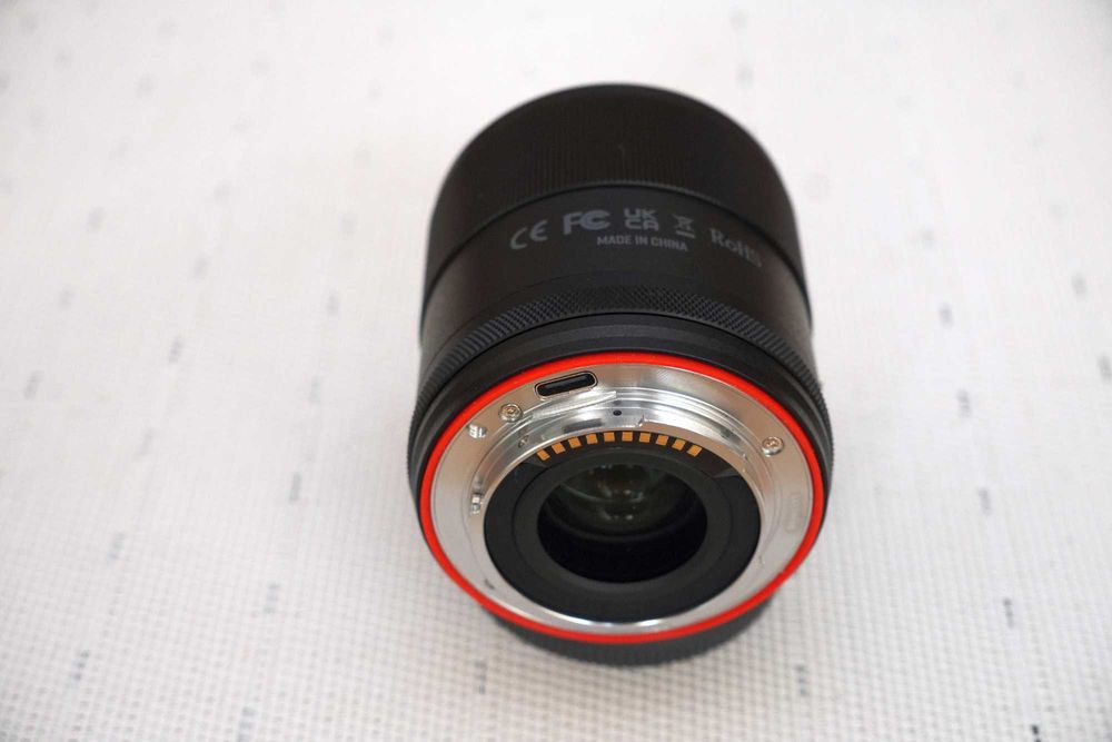 Meike 55mm F1.4 для Sony E