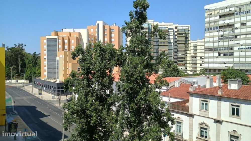 Apartamento com 2 quartos - localizado em Lumiar Lisbon