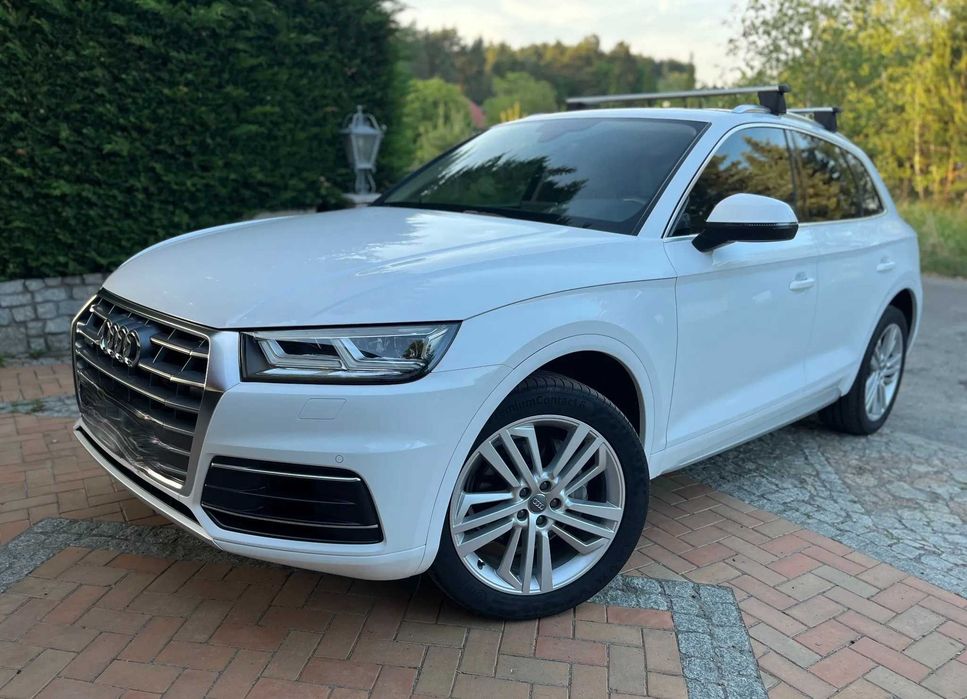 Продам AUDI Q5 2019 2.0