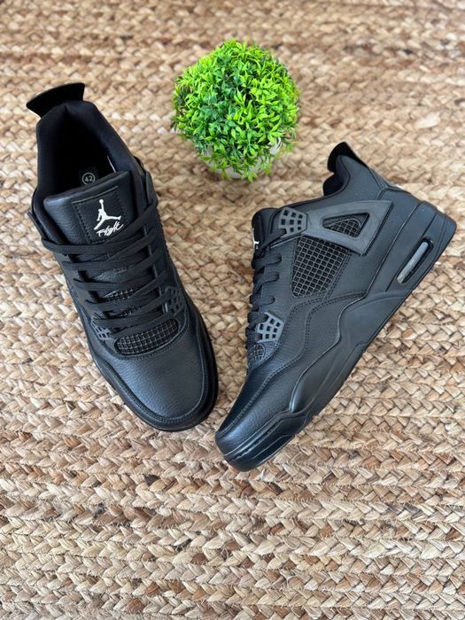 Кросівки чоловічі Nike Air Jordan шкіра