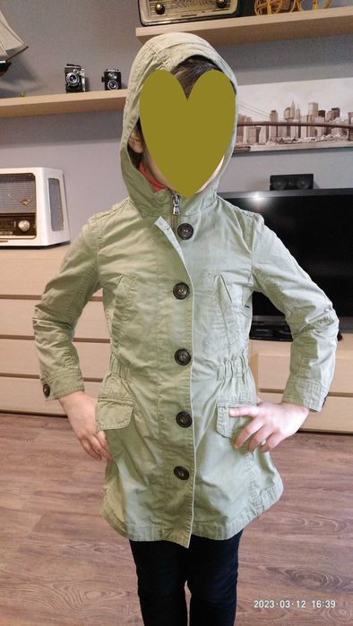 Куртка вітровка для дівчинки 6-7 років. 120 см.