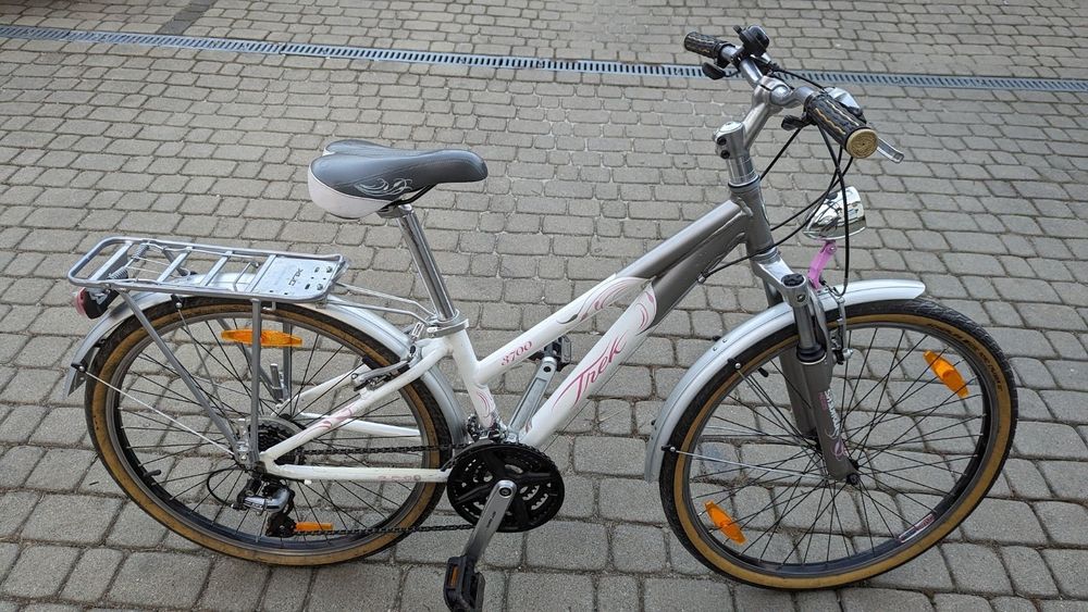 Rower damski Trek 3700 Kraków Prądnik Biały • OLX.pl