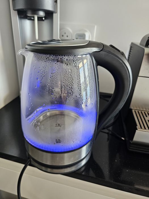 Chaleira Eletrica 1.7 L com luz Led