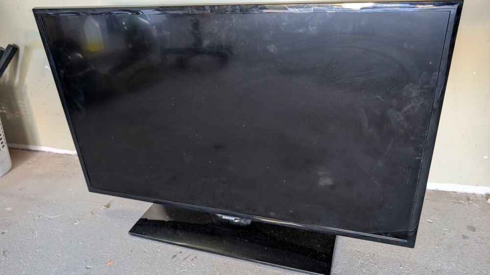 TV Samsung UE39F5000AW