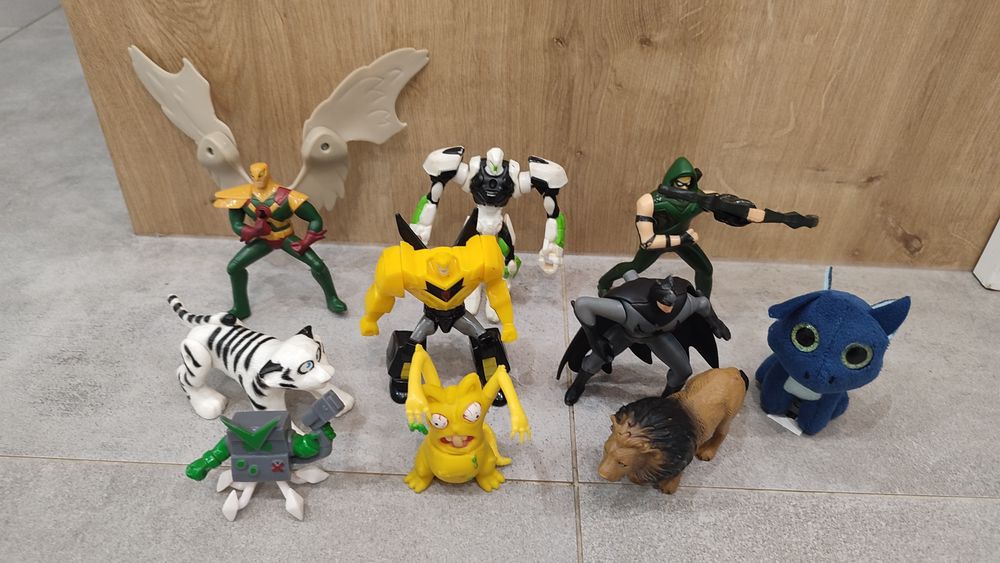 10 szt figurek Batman Transformers