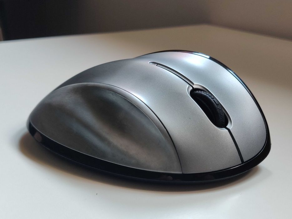 Microsoft Wireless Laser Mouse 6000 v2.0