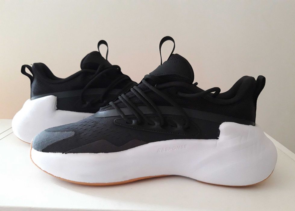 Sapatilhas corrida running ADIDAS Boost - Artigo NOVO.