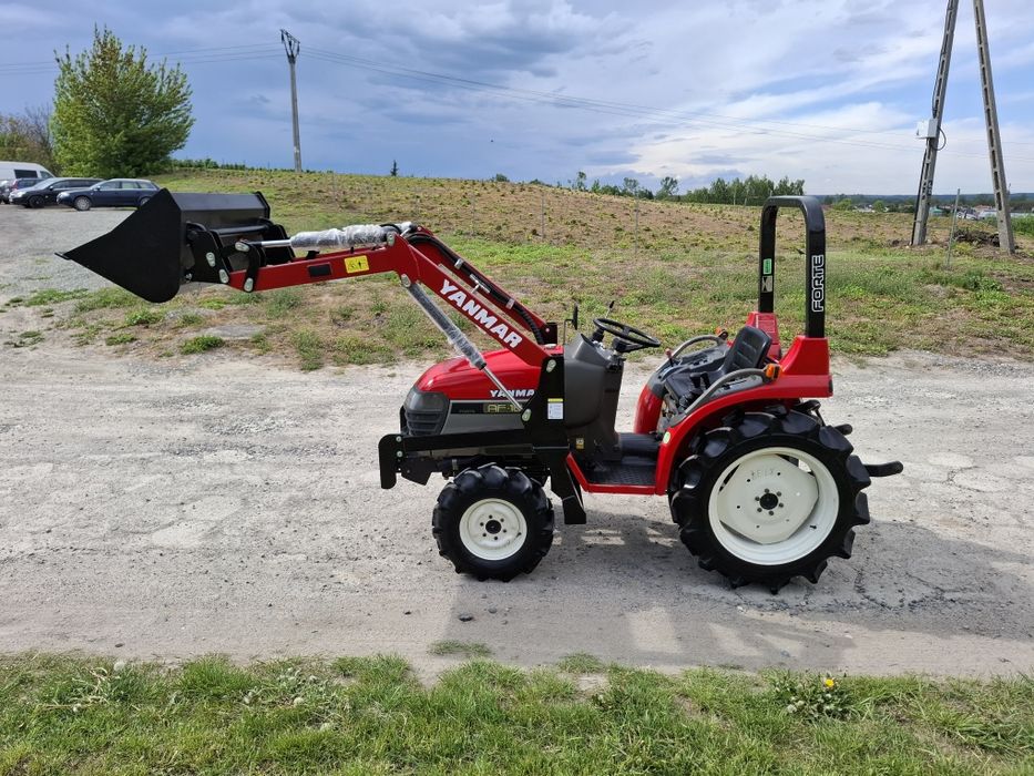 Traktorek japoński 4x4 Yanmar AF 18 z turem piękny stan wspomaganie rewers