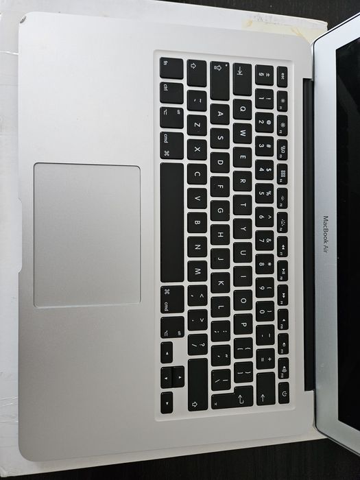 MacBook Air A1466