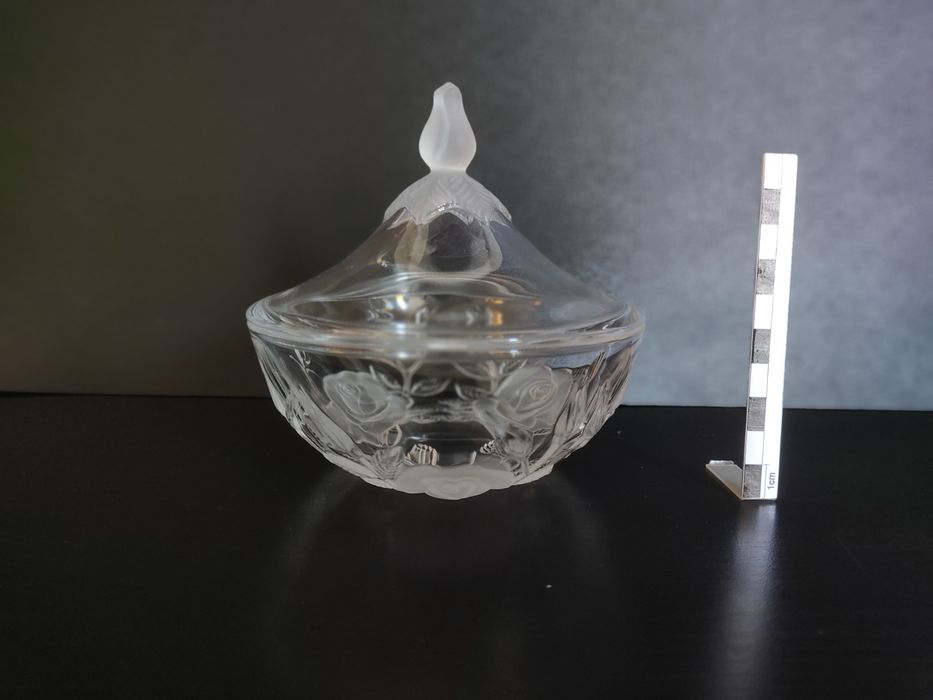 Bomboneira vidro/cristal(?)