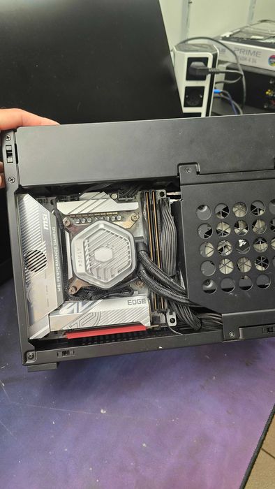 Gaming PC RTX 5080 | Ultra 7 270K | 48GB DDR5 8200 | ITX Premium