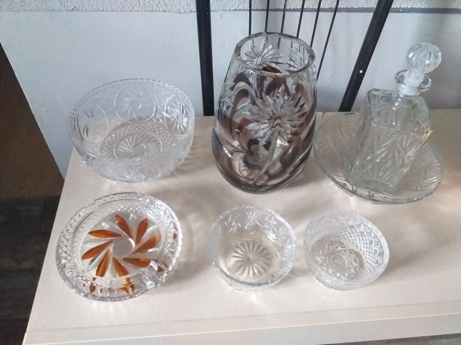 Krysztaly kolorowe  różne ...z czasow  PR  calosc w  cenie  L